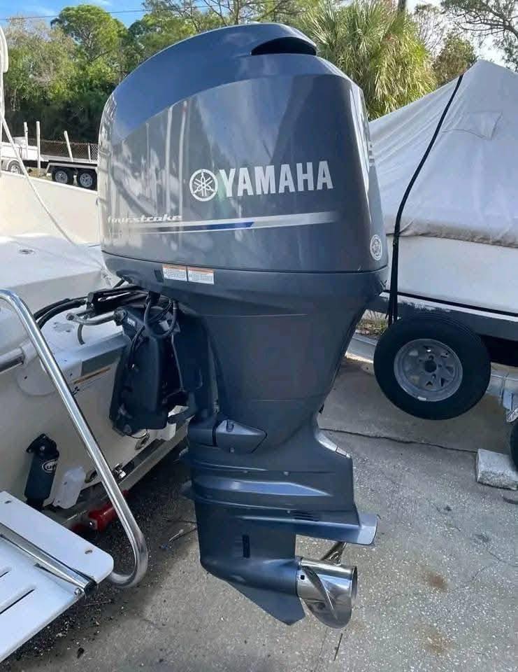 Yamaha Outboard Engine