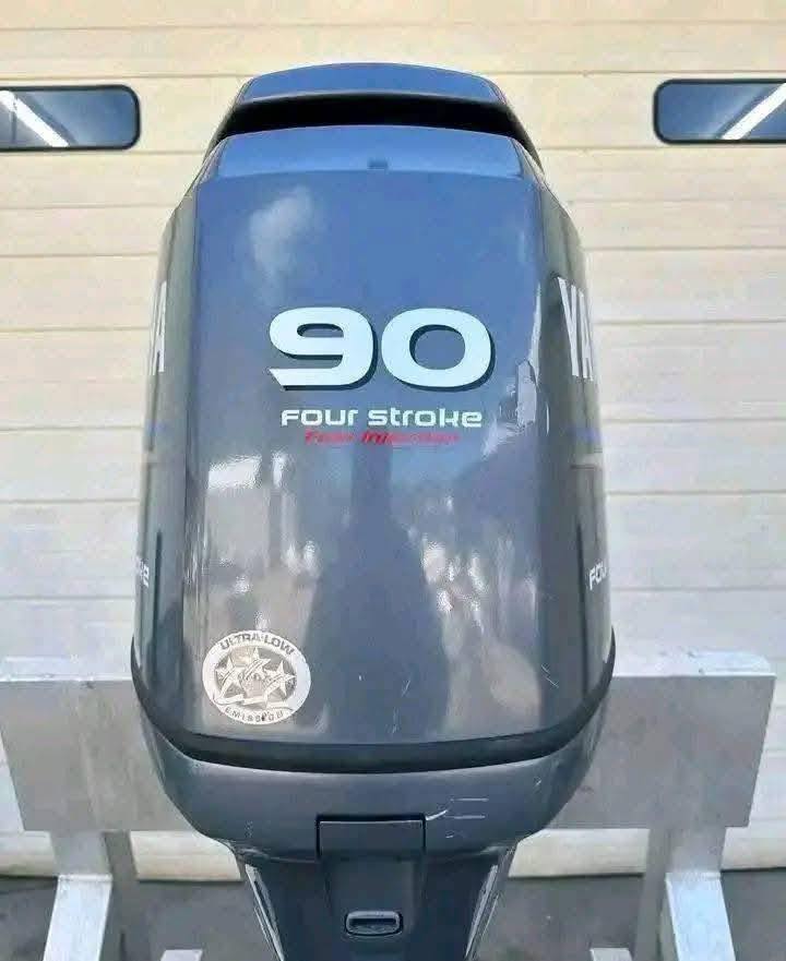 Yamaha Outboard Engine